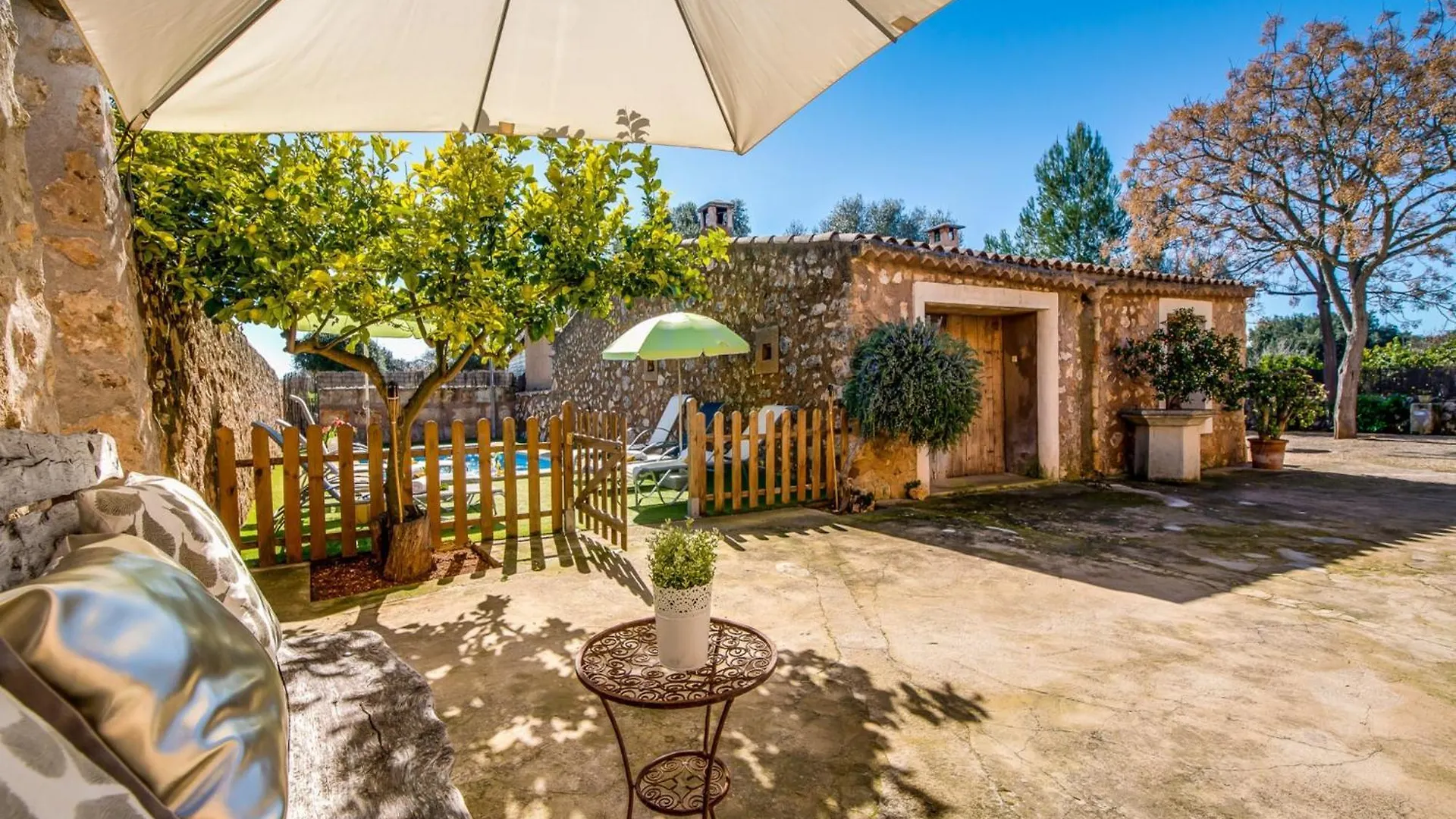 Holiday home Charming Country House With Pool View Sencelles