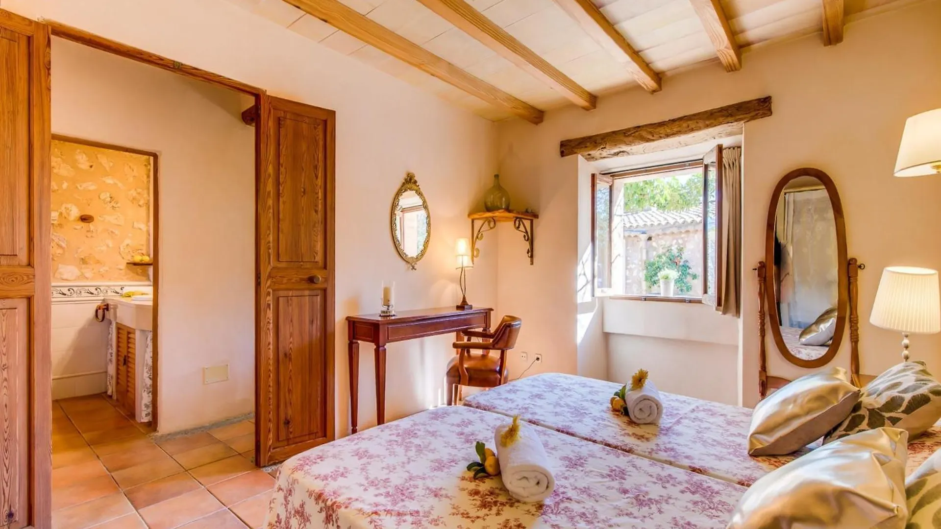 Charming Country House With Pool View Sencelles Holiday home